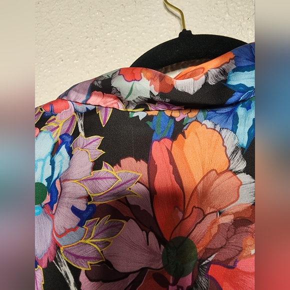 Lobo Rosa Multi-color Floral Balloon Puffy Sleeve Blouse Size XS - Picture 9 of 15